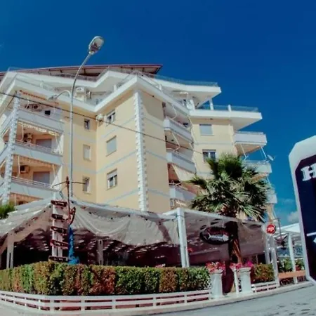 Apartament Privat Ne Velipoje